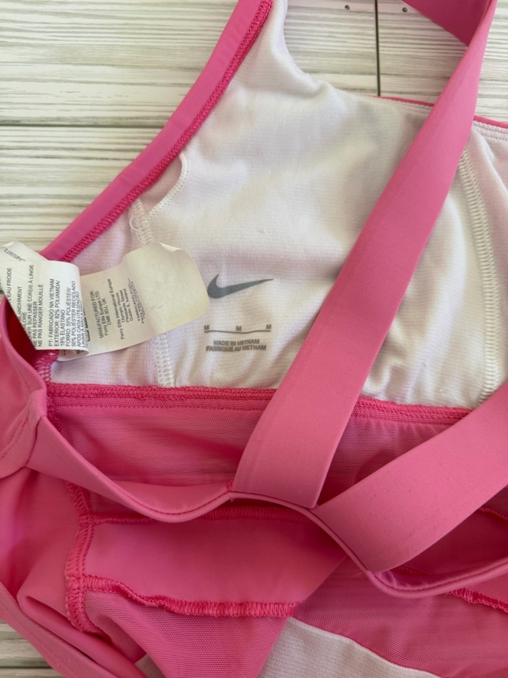 Nike | Pink Missy Mesh Solid Edge V-Back One Piece Swimsuit - Size M - Picture 5 of 7